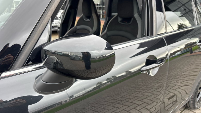 MINI Hatchback 1.5 Cooper Sport 5dr Petrol Hatchback